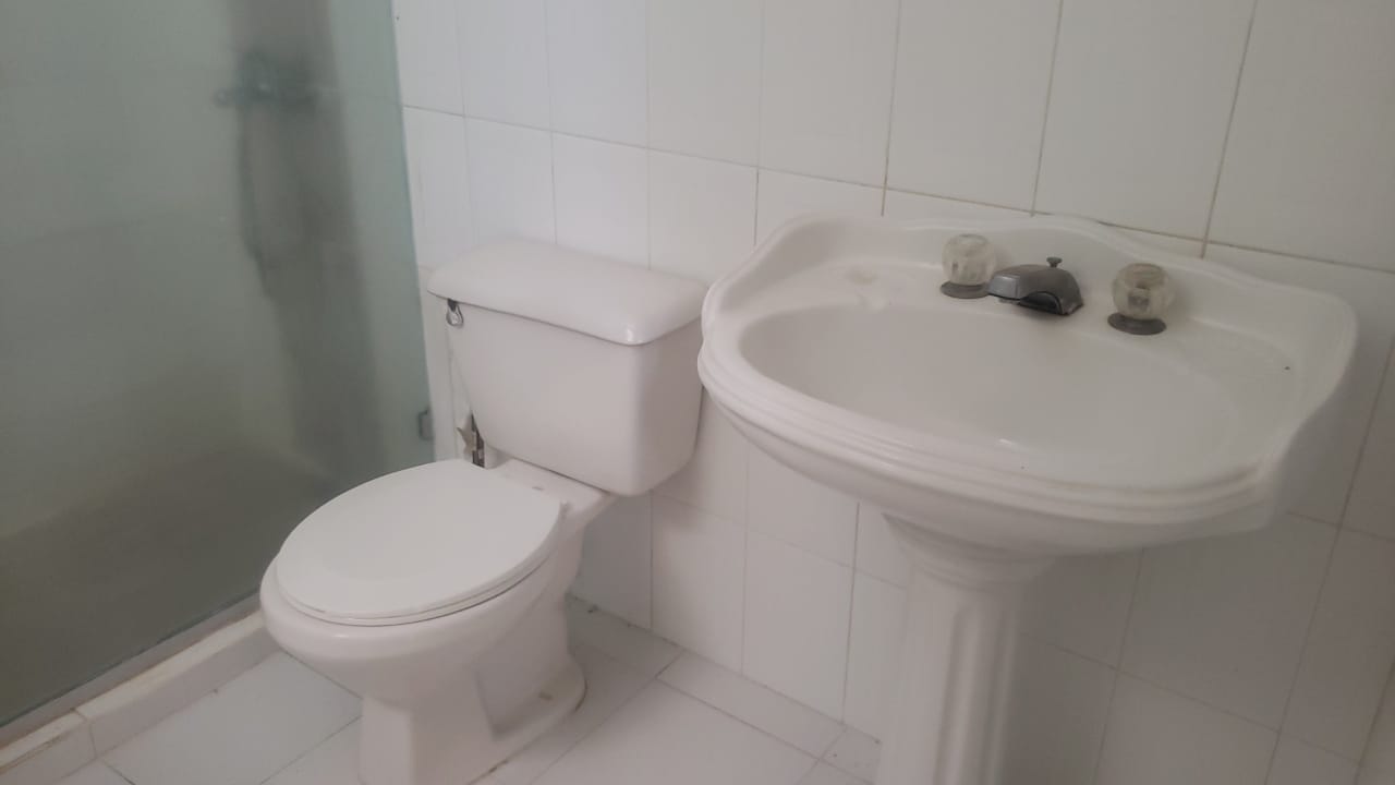 casas - 🏡¡Tu nuevo hogar espera por ti! Casa de 2 niveles 7