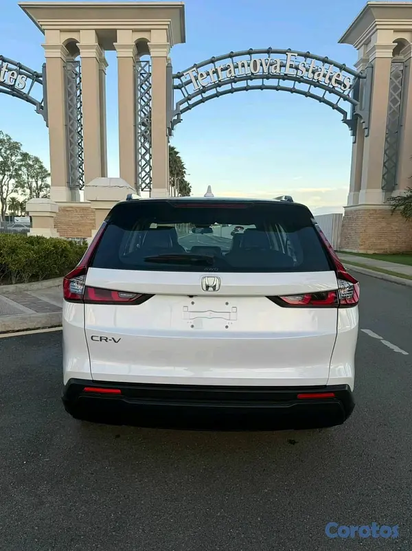 jeepetas y camionetas - Honda crv lx 2023 clean carfax  7