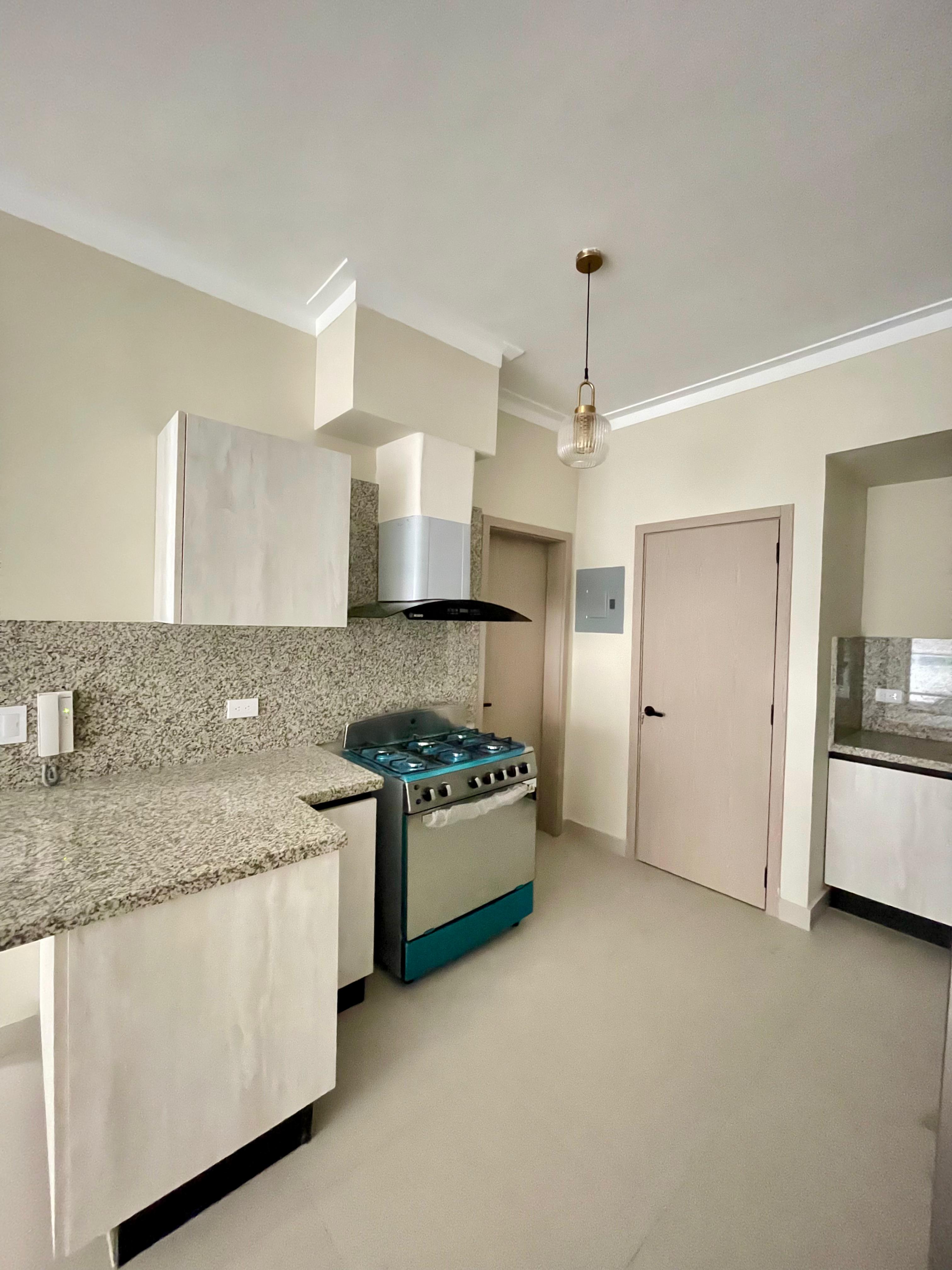 apartamentos - Rento apartamento con la línea blanca en Evaristo Morales  2