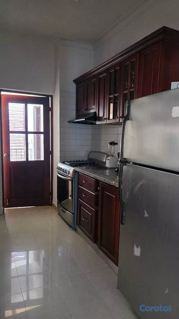 apartamentos - NACO amplio AMUEBLADO con Family, lo tiene todo ambiente Familiar
 6
