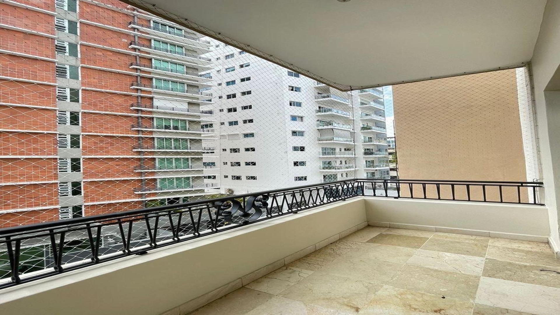 apartamentos - Alquilo apto de 2 hab, 2.5 baños, 2 parqueos 5