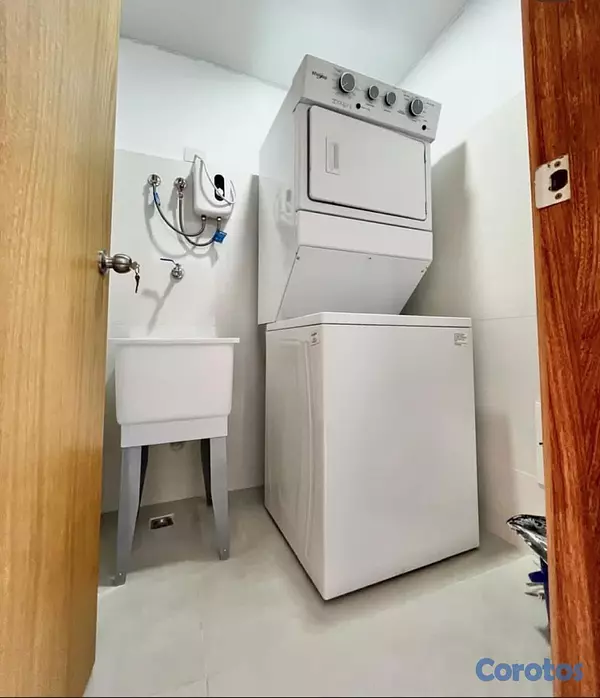 apartamentos - Venta, Apartamento de 1 Habitación, La Esperilla 4