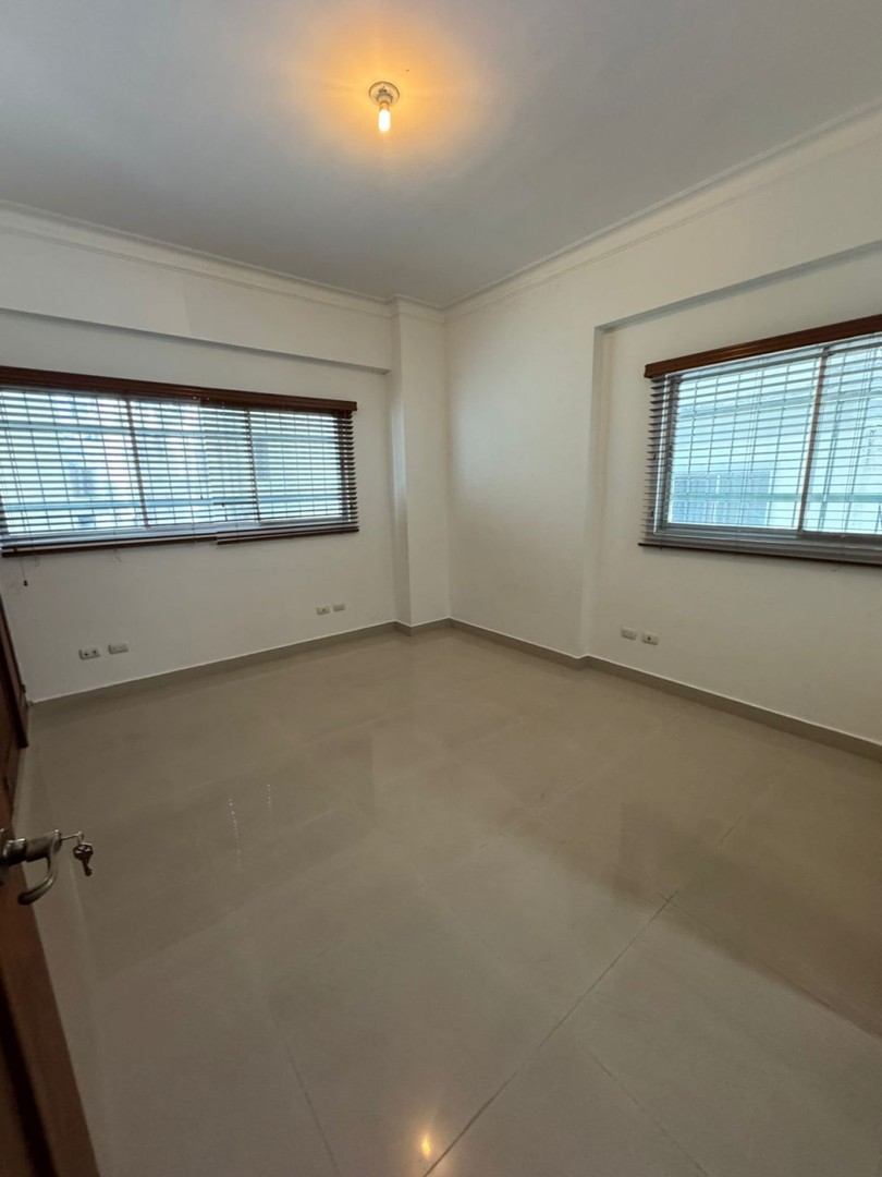 apartamentos - Apartamento en alquiler 3 habitaciones en bella vista 2