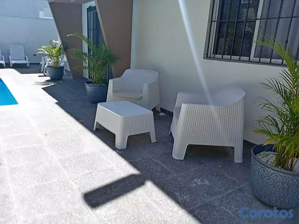 casas - Acogedora casa a dos pasos del malecón con una excelente ubicación  3