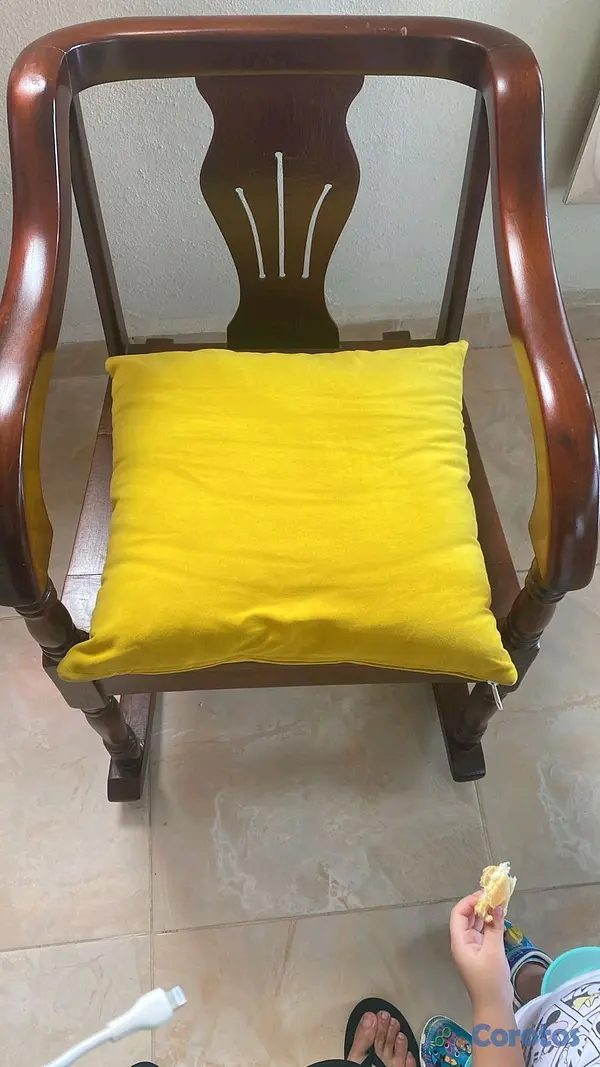 muebles y colchones - MECEDORA DE CAOBA  3