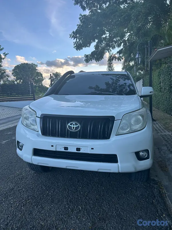 jeepetas y camionetas - Toyota Prado VX 2012 2