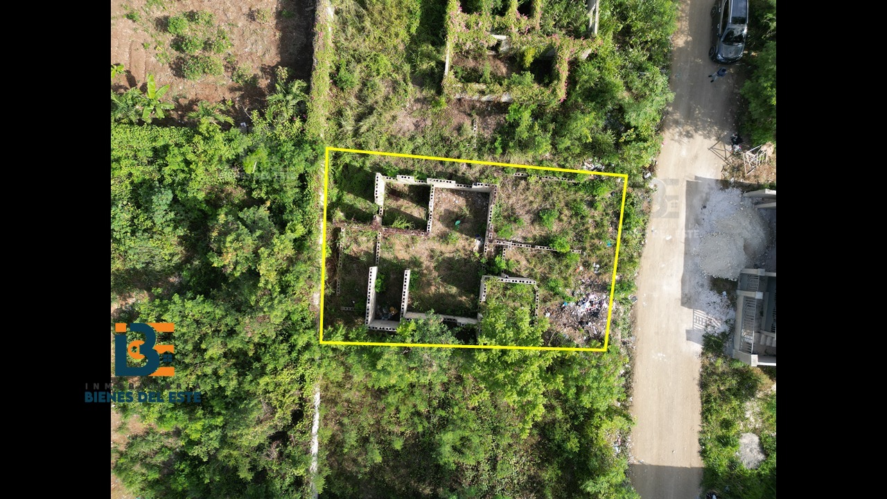 casas - SE VENDE CASA EN CONSTRUCCION de Oportunidad, SPM. 8