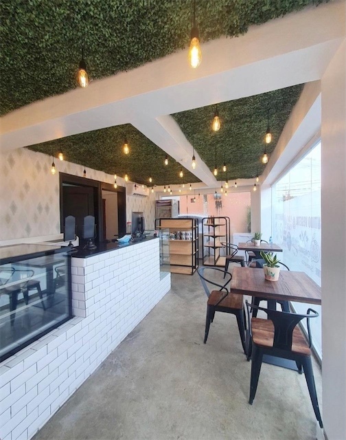 oficinas y locales comerciales - Local céntrico en primer nivel  1
