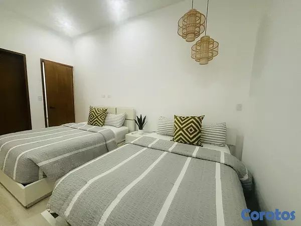 casas vacacionales y villas - venta de Villa de lujo con piscina y amueblada en Juan dolió metro country club  8
