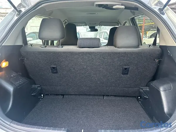 carros - 🚗 Toyota Vitz en Venta 8