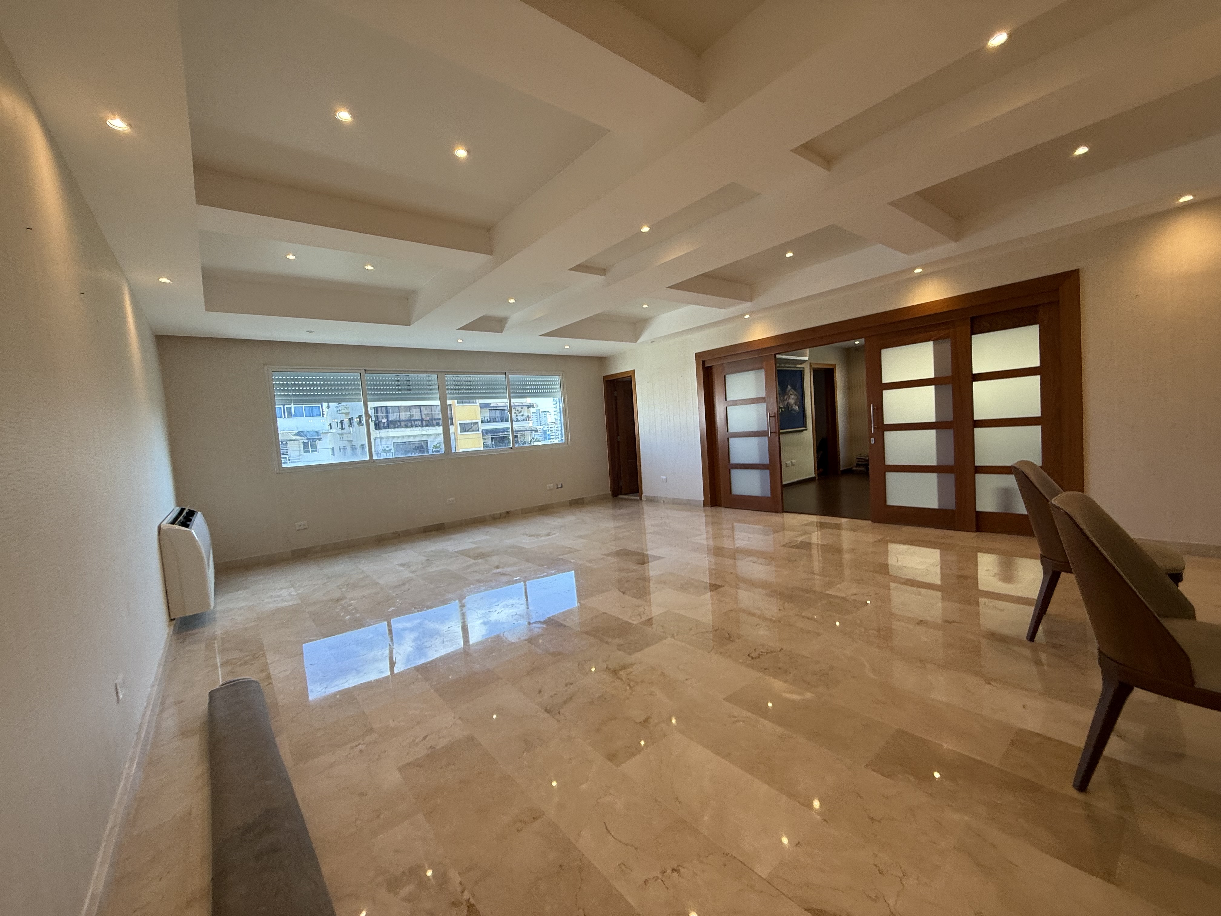 apartamentos - Vendo excelente apartamento en la zona de renacimi