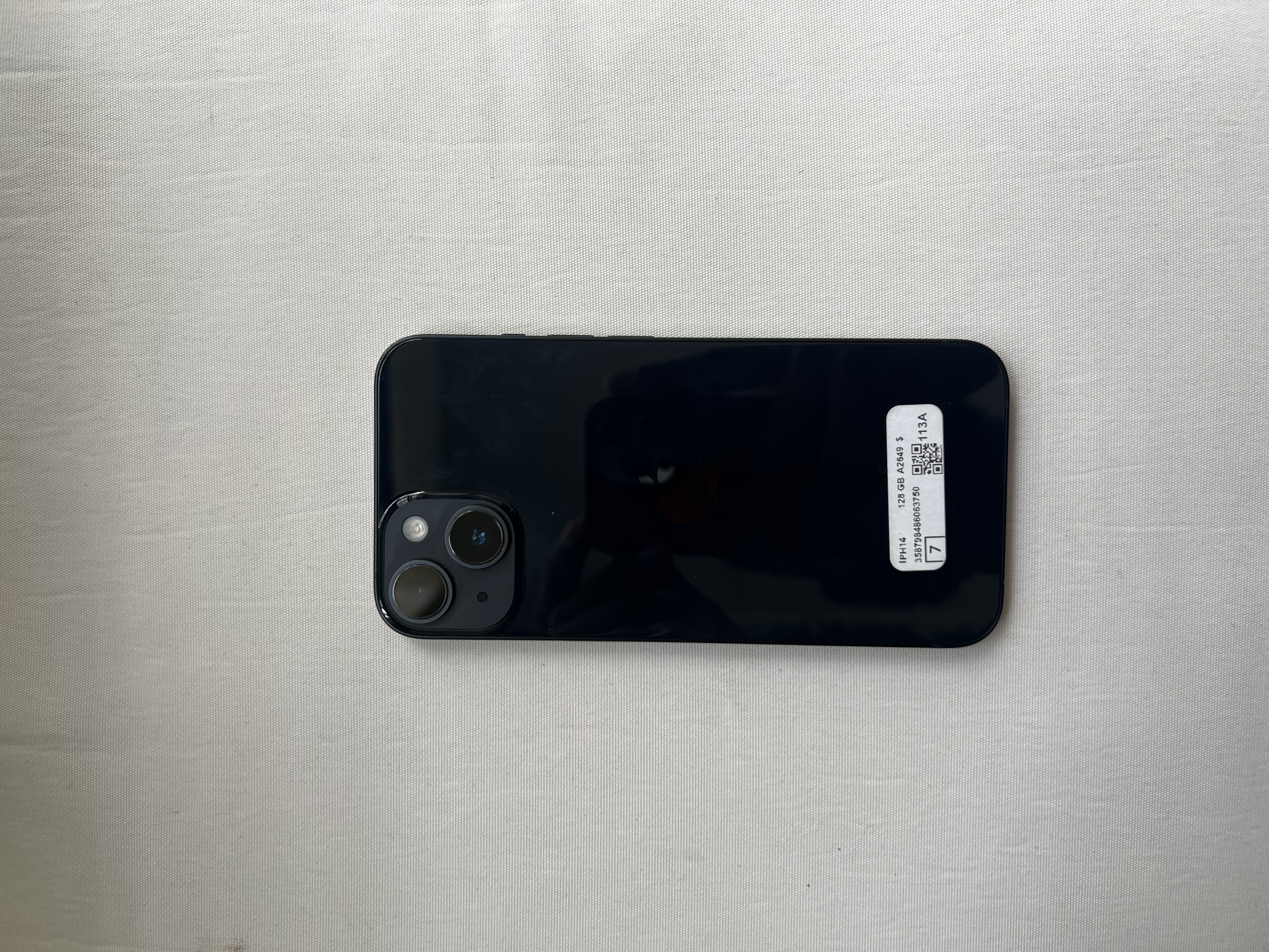 celulares y tabletas - Se vende IPhone 14 normal 128GB 1