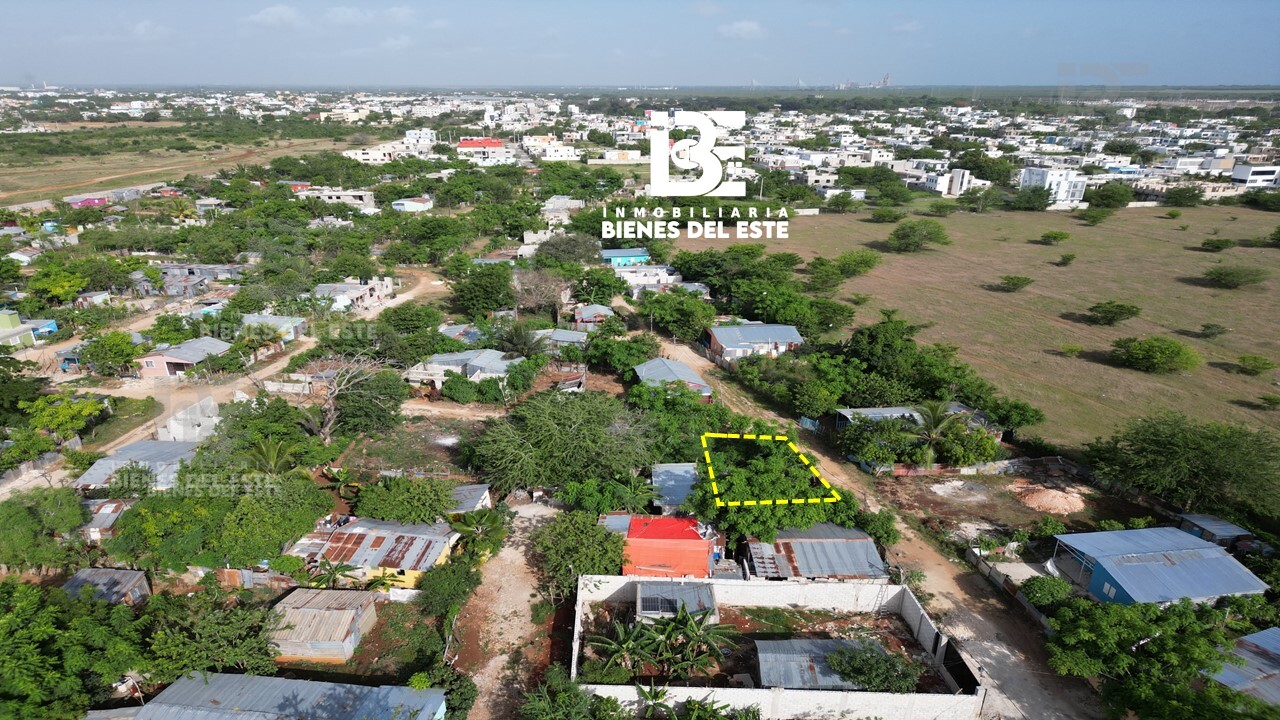 solares y terrenos - Se Vende solar de esquina con 143 metros. 1