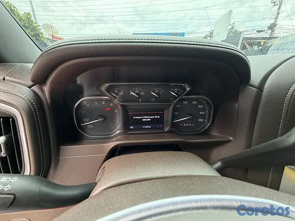 jeepetas y camionetas - 2020 GMC SIERRA 4X4 3.0 DURAMAX GASOL 11