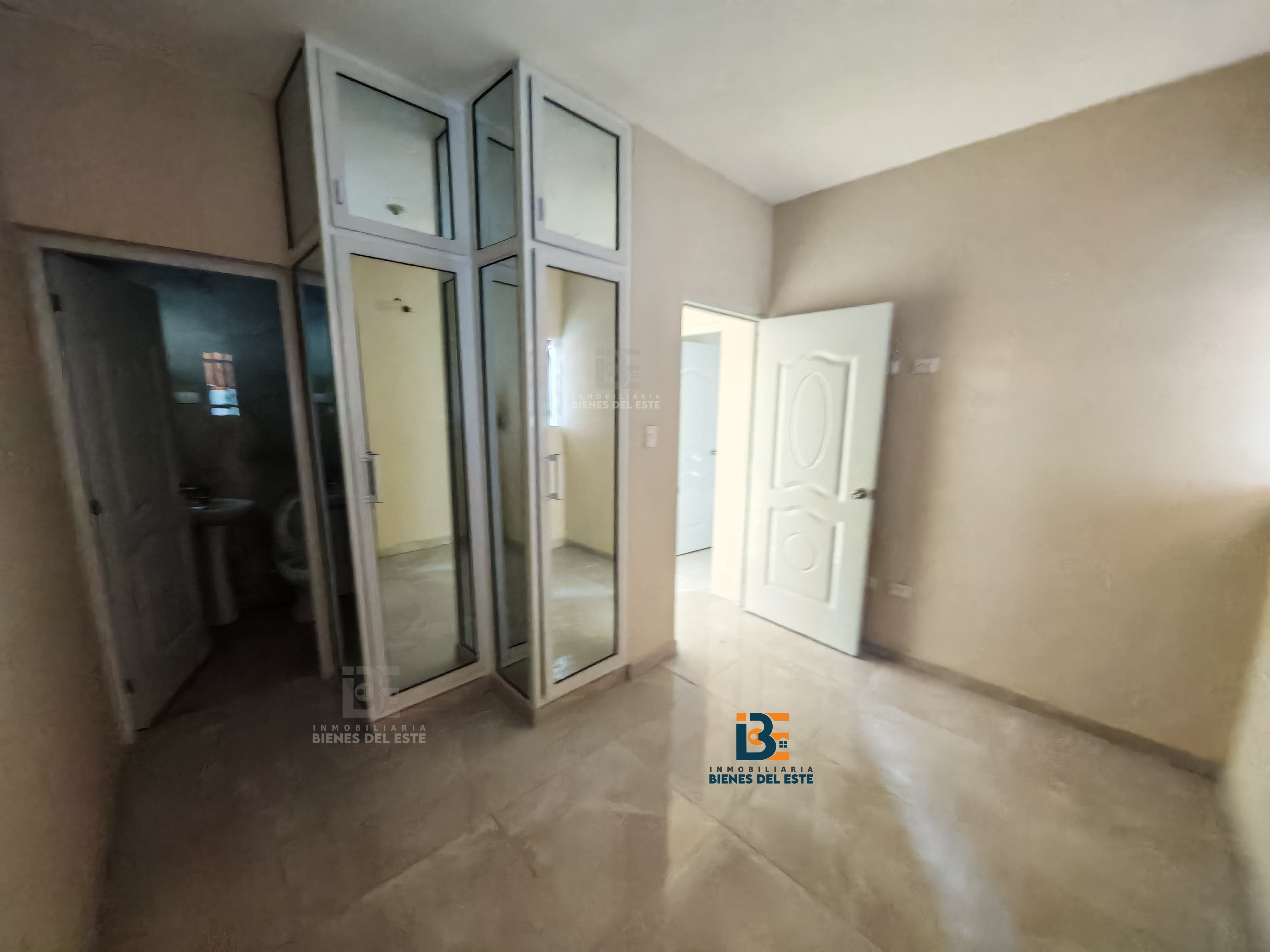 apartamentos - Se RENTA Apartamento con Baño de VisitaVilla Visan 8