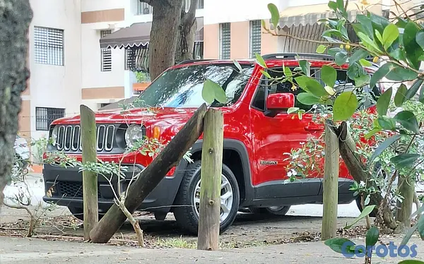 jeepetas y camionetas - Jeep Renegade Latitude  4
