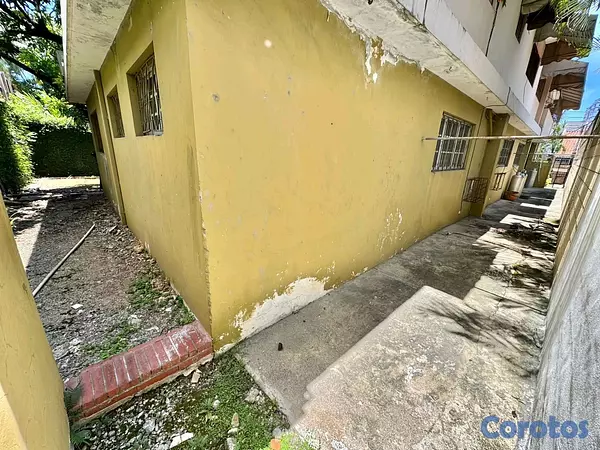 casas - Vendo Casa en Los Cacicazgos  4