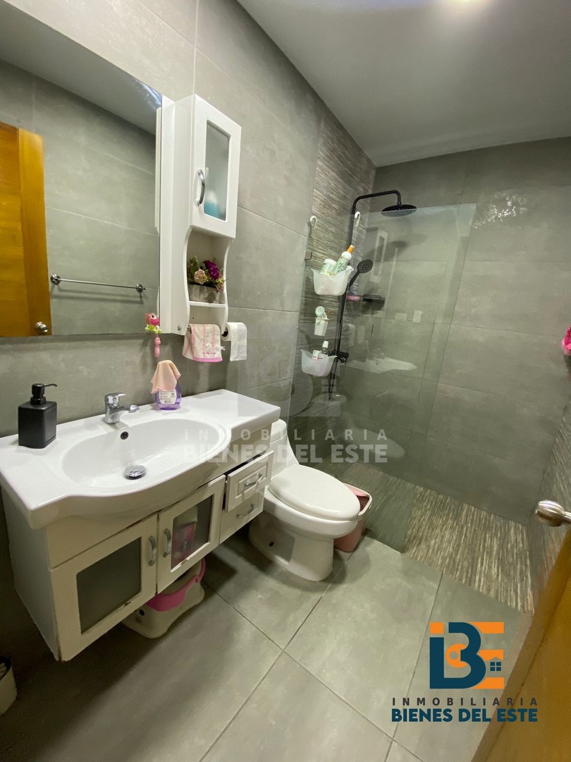 apartamentos - Vendo Moderno y Espacioso Apartamento en Venta ubicado en Urbanización Oriental 6