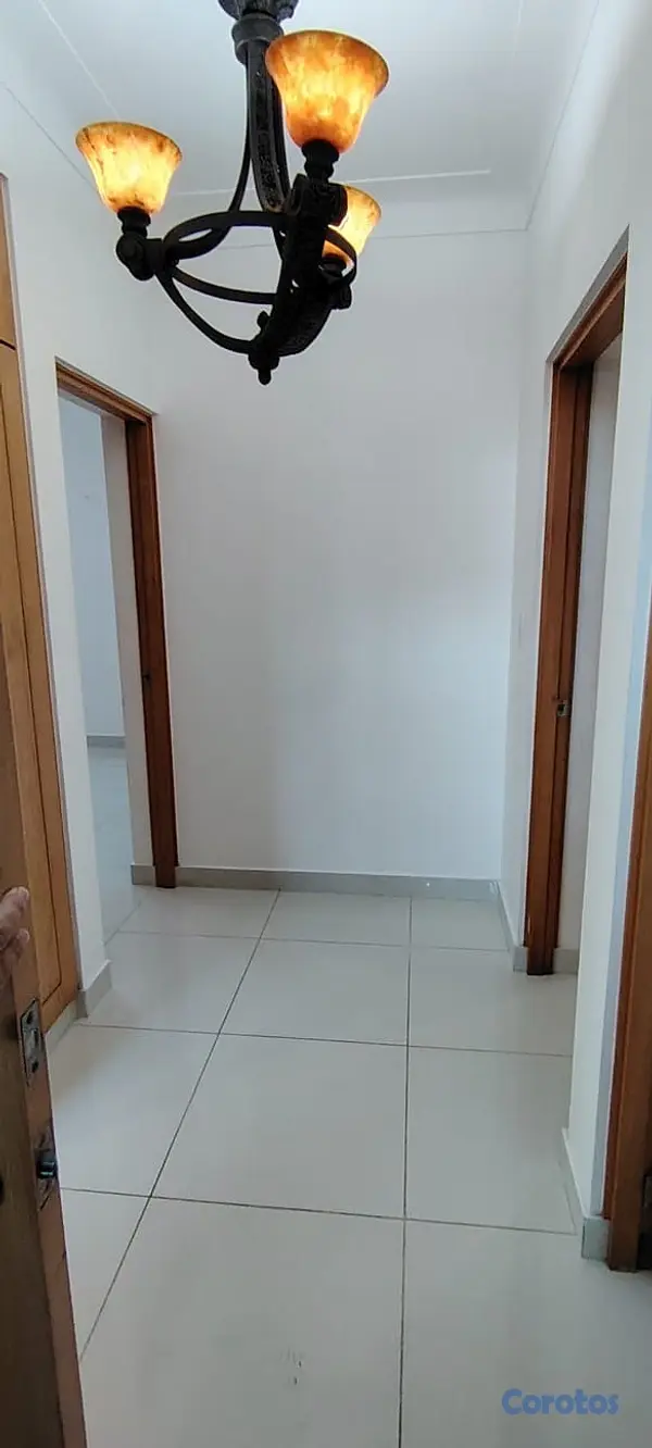 apartamentos - RENTO APTO 2DO PISO FRENTE AL HOMS SANTIAGO 2