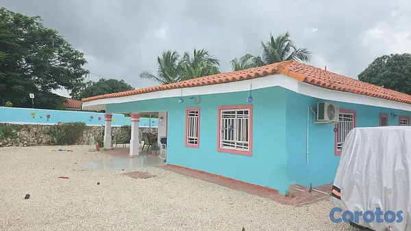 casas - villa en  venta Bavaro Punta cana muy buena ubicacion  4