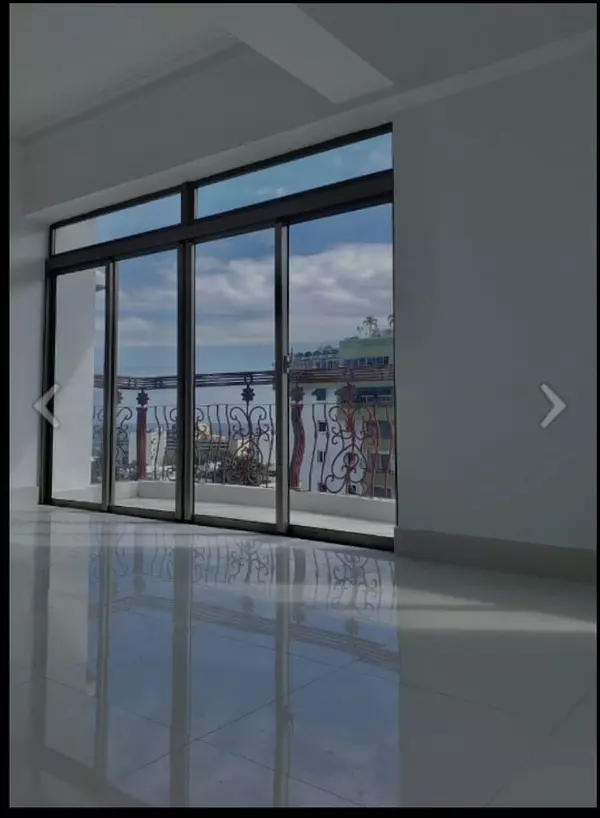 apartamentos - Se vende apartamento en Bella Vista dos niveles 7