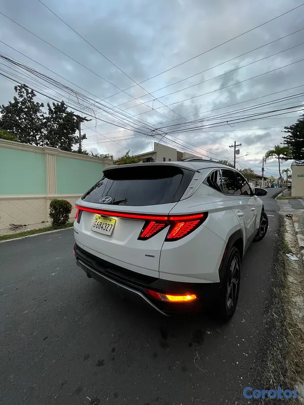 jeepetas y camionetas - Hyundai Tucson americana 2022 2