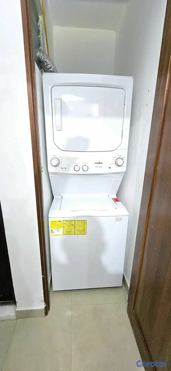apartamentos - ALQUILÓ 1er piso amueblado cerro hermoso a 2 minutos de unión medica 9