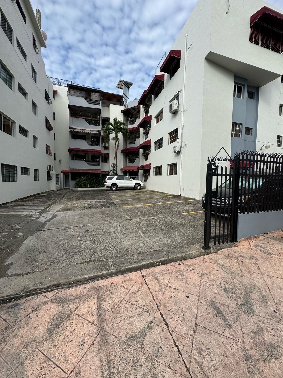 apartamentos - Apto Venta Gazcue piso 4 con 114 metros 2 habitaci 3