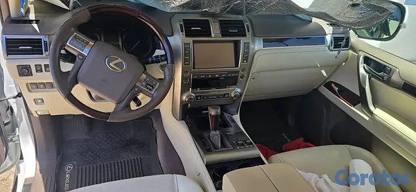jeepetas y camionetas - Lexus GX460 2018 14