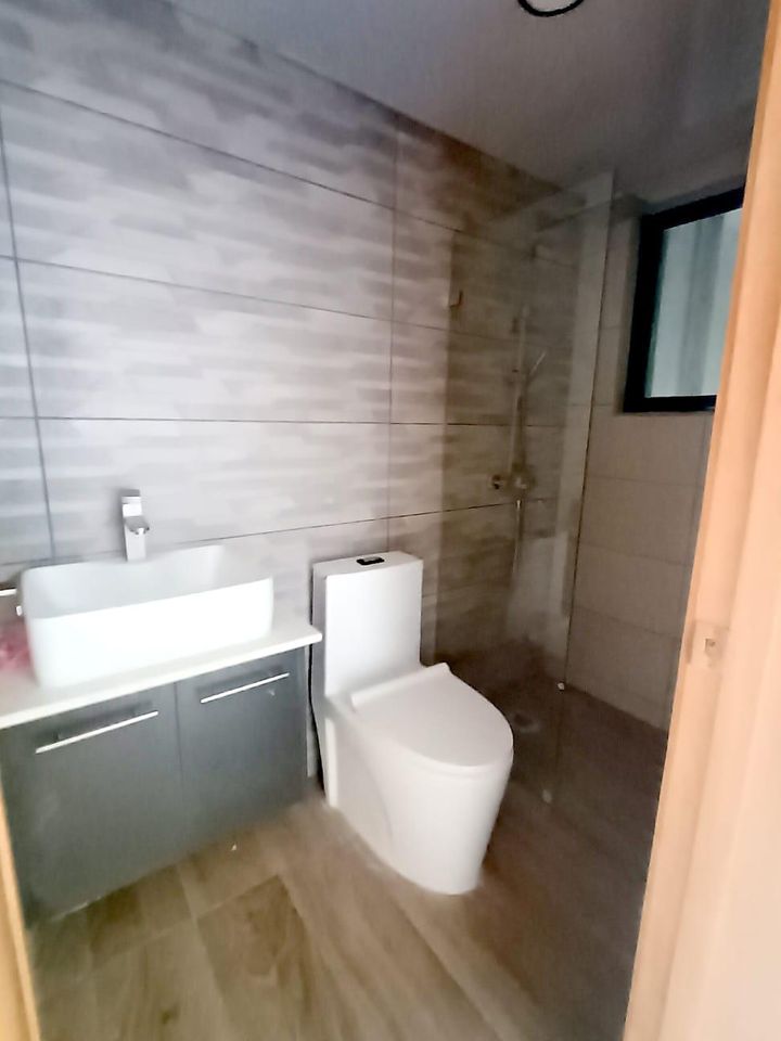 apartamentos - A estrenar apartamento con balcón en los prados  6