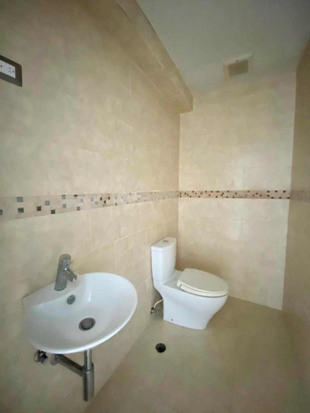 apartamentos - Amplio apartamento en Naco de 3 Habitaciones  9