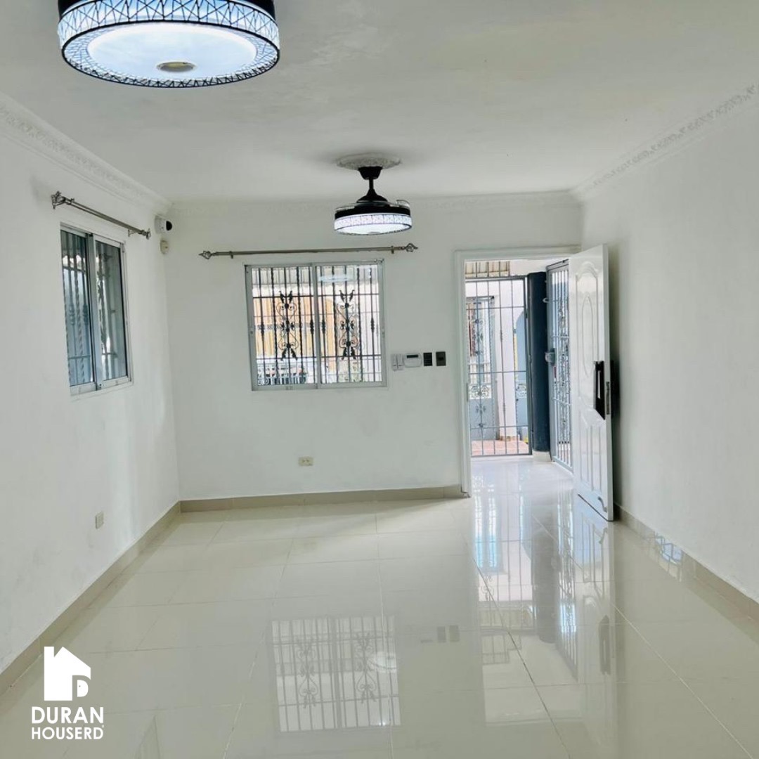 casas - venta de casa en la charles de Gaulle santo Domingo este  7