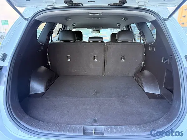 jeepetas y camionetas - Hyundai Santa Fe SEL 2020 9