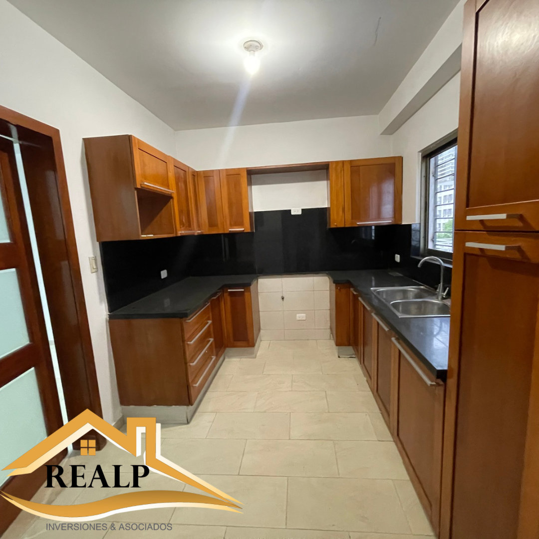 apartamentos - hermoso apartamento en ensanche Pasaiso  6