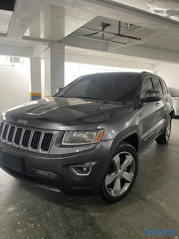 jeepetas y camionetas - Jeep Grand Cherokee Laredo 2