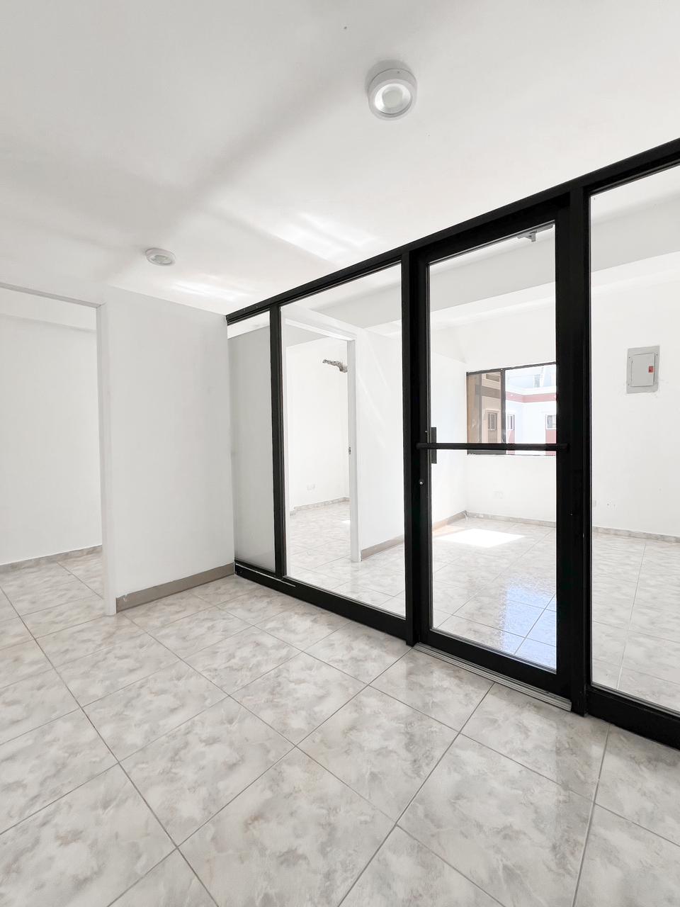 oficinas y locales comerciales - Gazcue, Local Para Oficina En Alquiler 0
