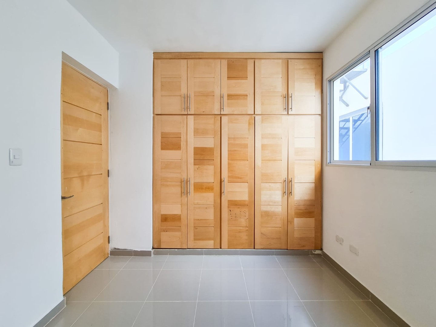 casas - Casas de 2 niveles en proyecto cerrado con piscina y Gymnasio, Aut. San Isidro 9