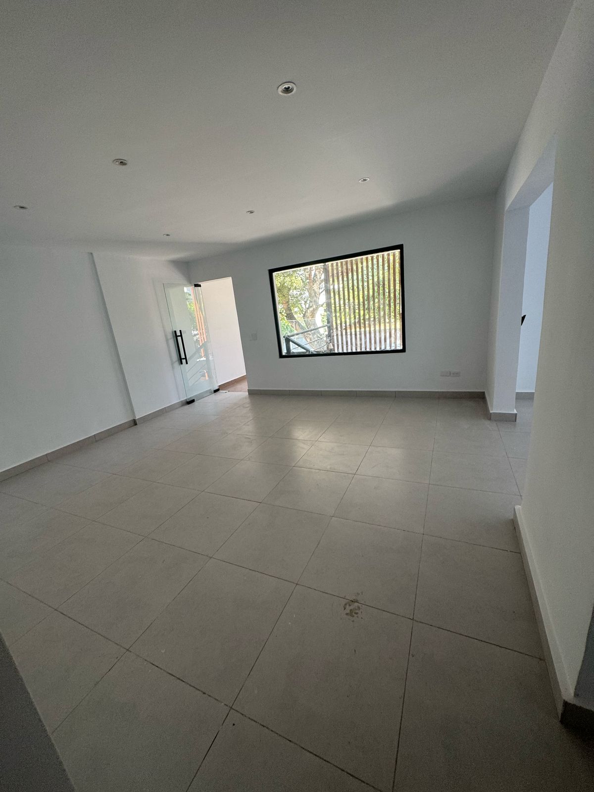 oficinas y locales comerciales - ALQUILO Piso 2 En La Julia de Oportunidad 5
