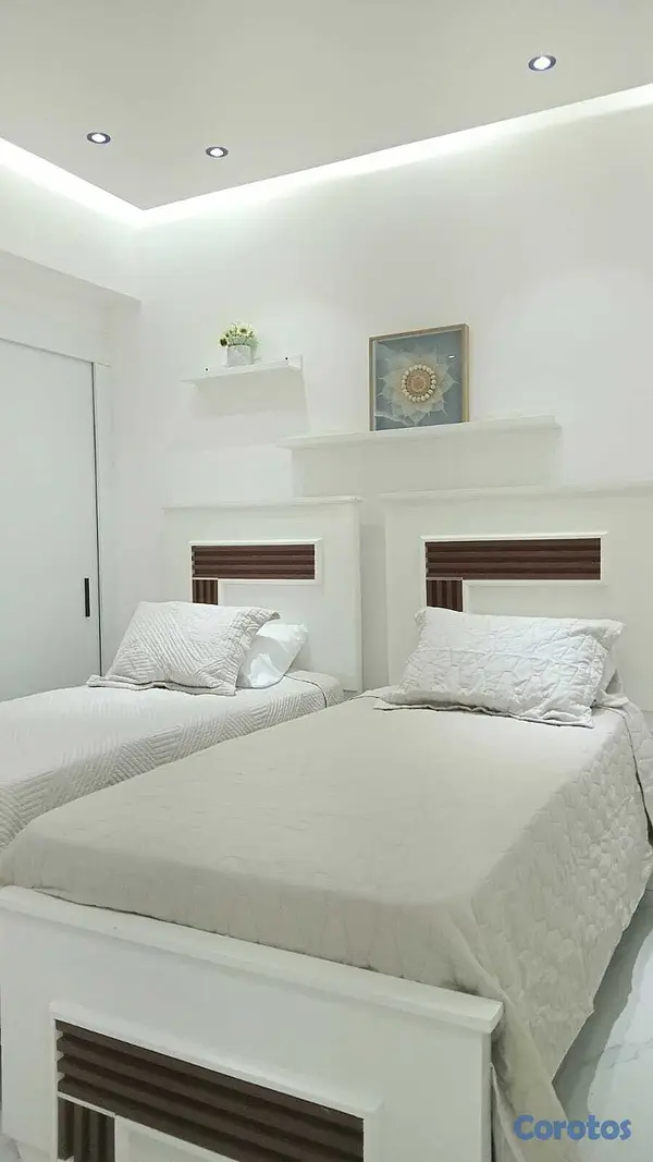 apartamentos - Apartamento de Lujo Amueblado en Evaristo Morales | Piscina, Gym y 2 Parqueos 7