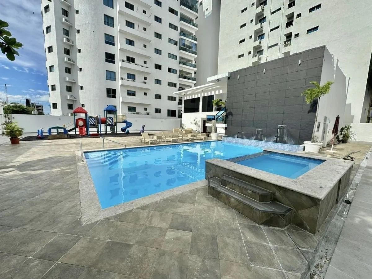 apartamentos - Vendo segundo nivel en Naco , precio US$450,000, c 5