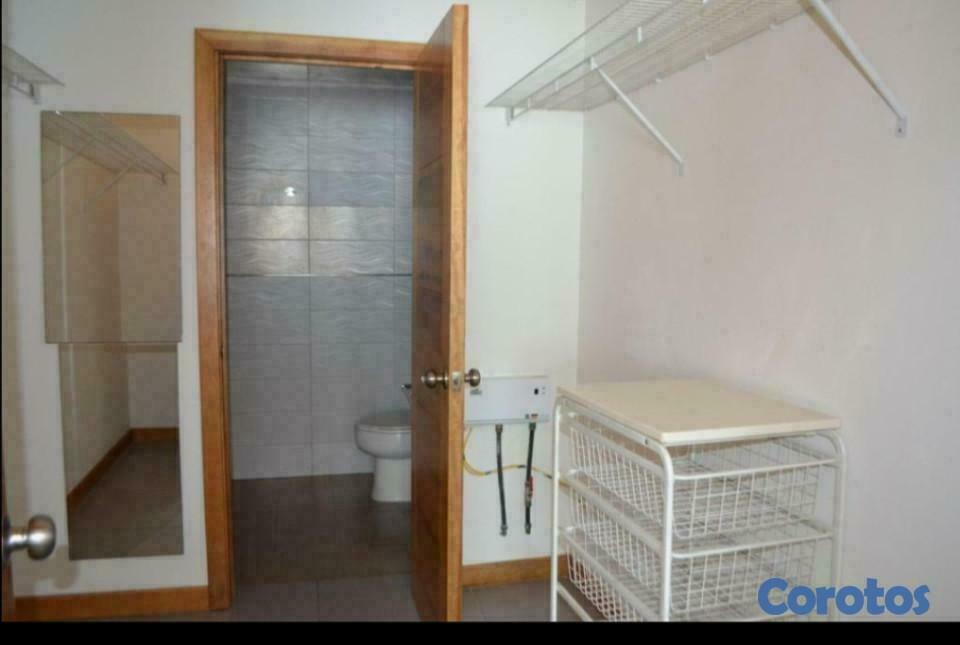 apartamentos - Apto amueblado en Gazcue 8