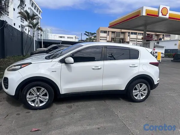 jeepetas y camionetas - KIA SPORTAGE LX 2019 AWD 18