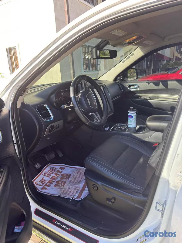 jeepetas y camionetas - DODGE DURANGO SXT 2017 9
