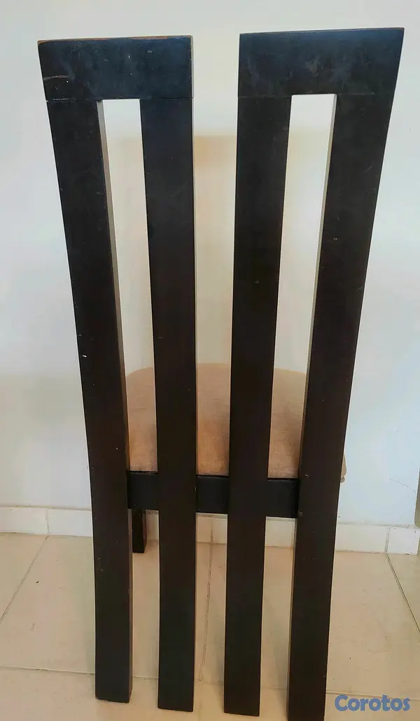 muebles y colchones - Juego de comedor en caoba de 6 sillas negociable 3