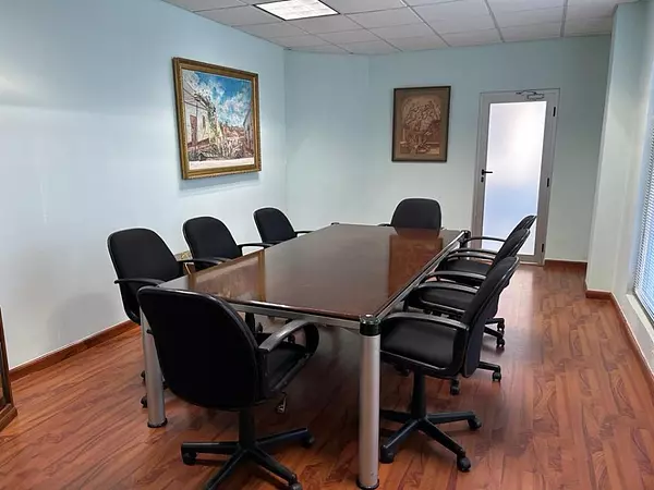oficinas y locales comerciales - Edificio en GASCUE 9