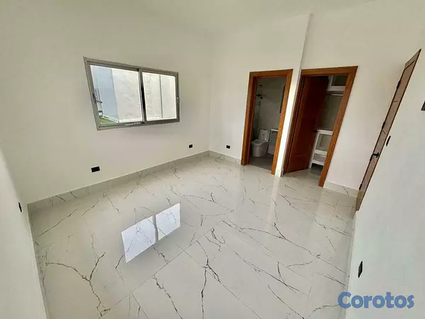 casas - Alquiler de Casa en Colinas del oeste 2
