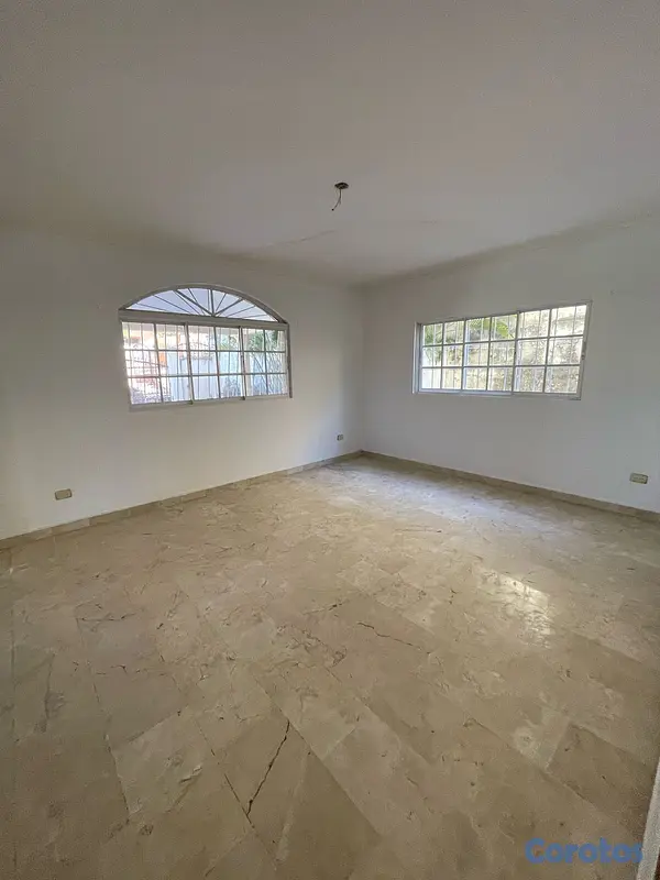 casas - CASA EN VENTA - Altos de Arroyo Hondo 3ro 6