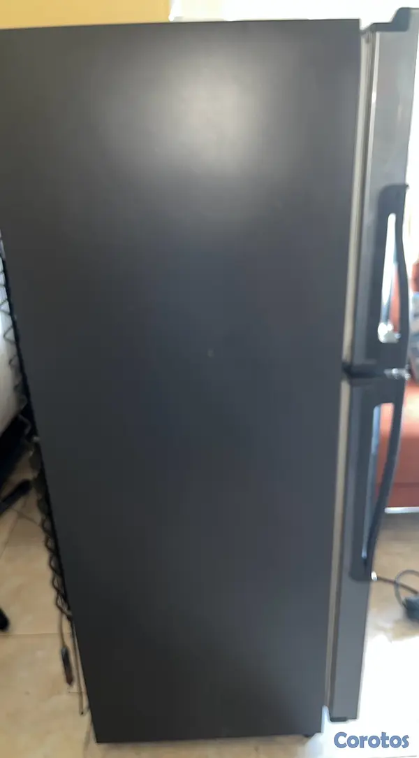 electrodomesticos - Nevera whirlpool de 8 pies  4