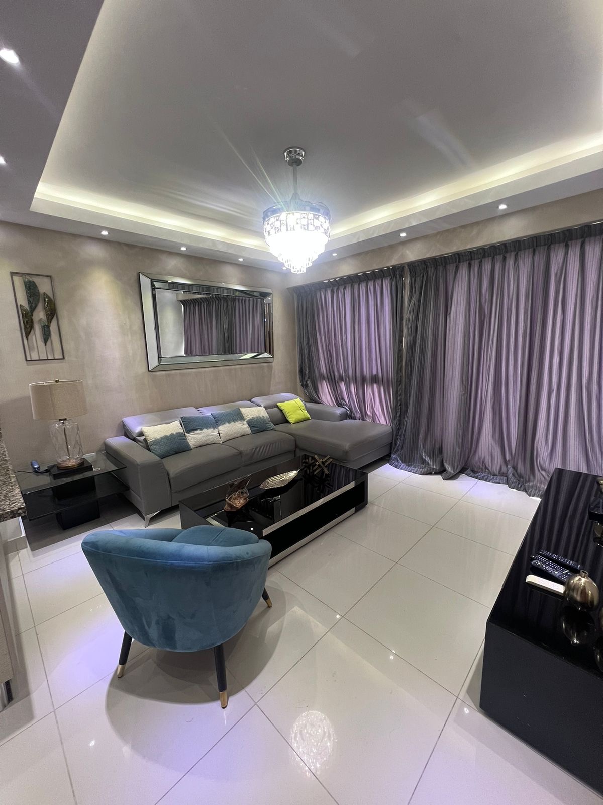 apartamentos - Vendo amueblado paraíso piso 10 una dos habitacion 6