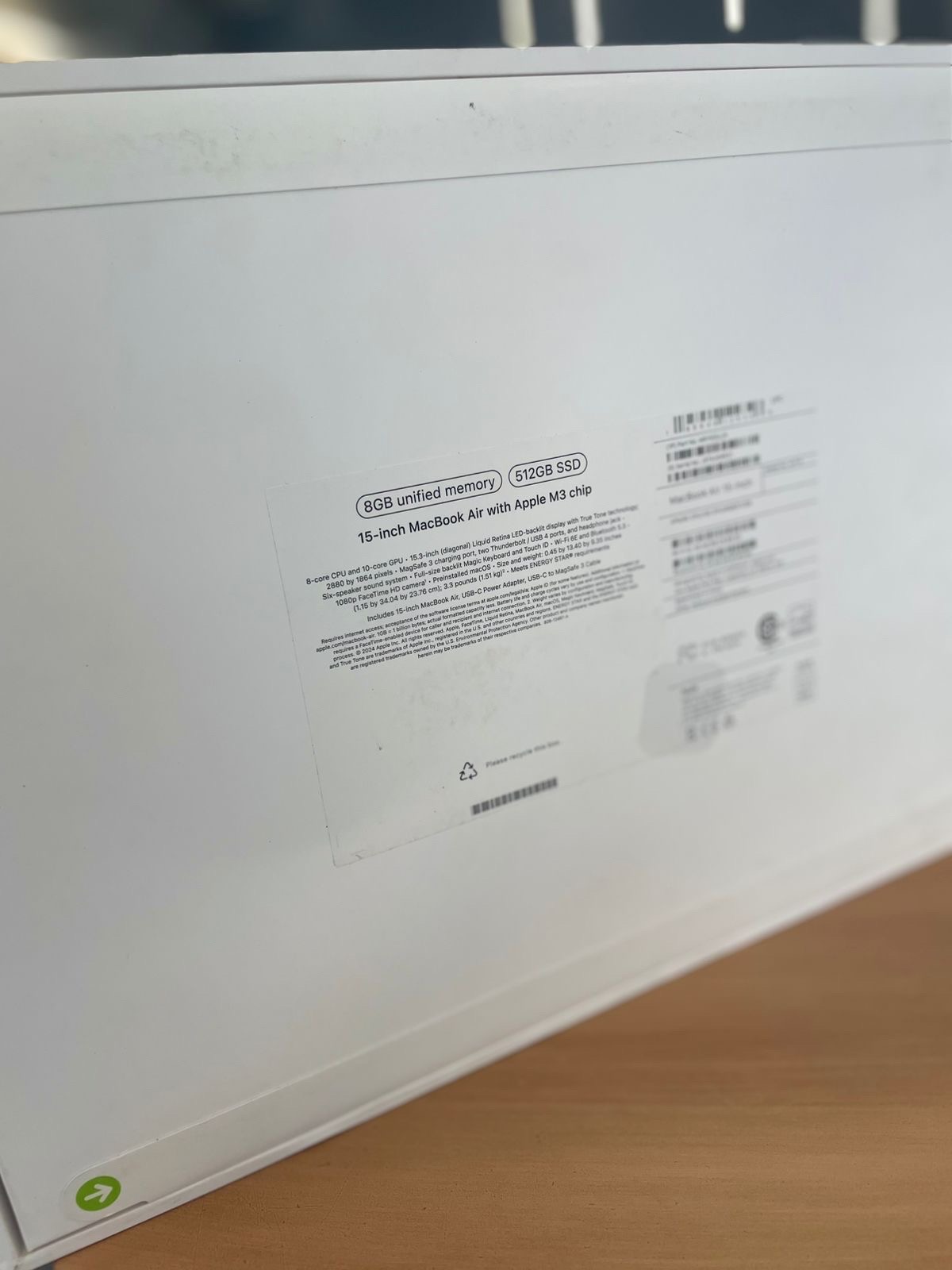 computadoras y laptops - MACBOOK AIR M3 15 PULGADA8Gb de ram 512Gb SSD 2